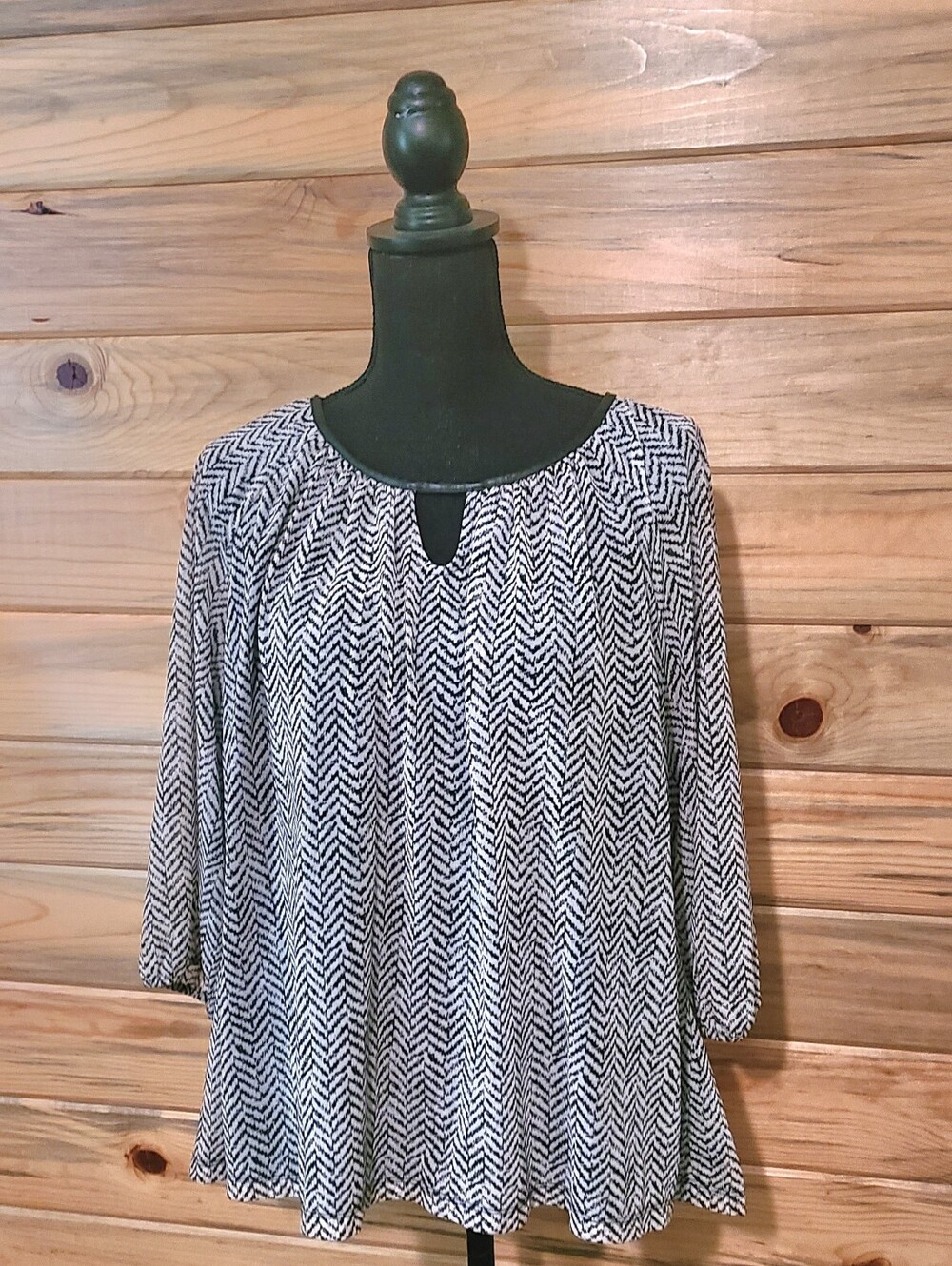 Apt. 9 Women's Black & White Sheer Top Size 1X